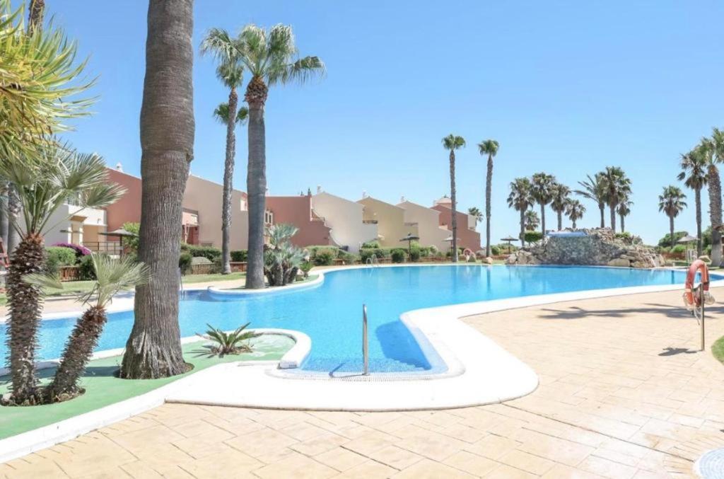 Estupendo Apartamento Urbanizacion Jardines De Zahara. Zahara De Los Atunes Kültér fotó